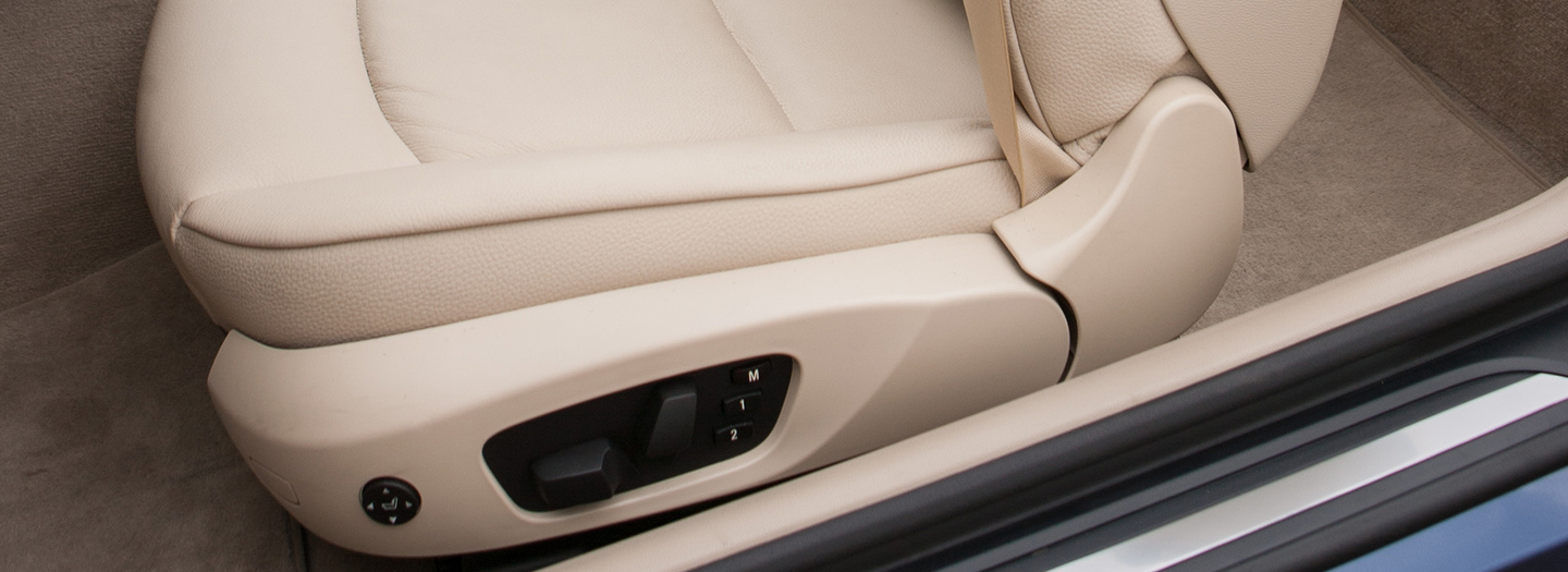 Automobile - Glissière de siège